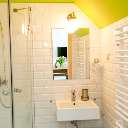 Gosciniec Ptasi Zaulek Bed & Breakfast