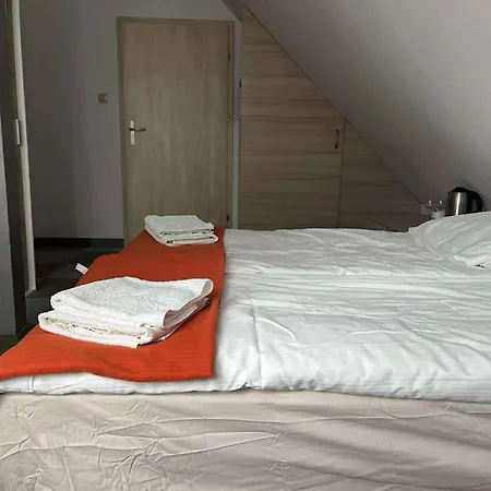 Gosciniec Ptasi Zaulek Bed & Breakfast